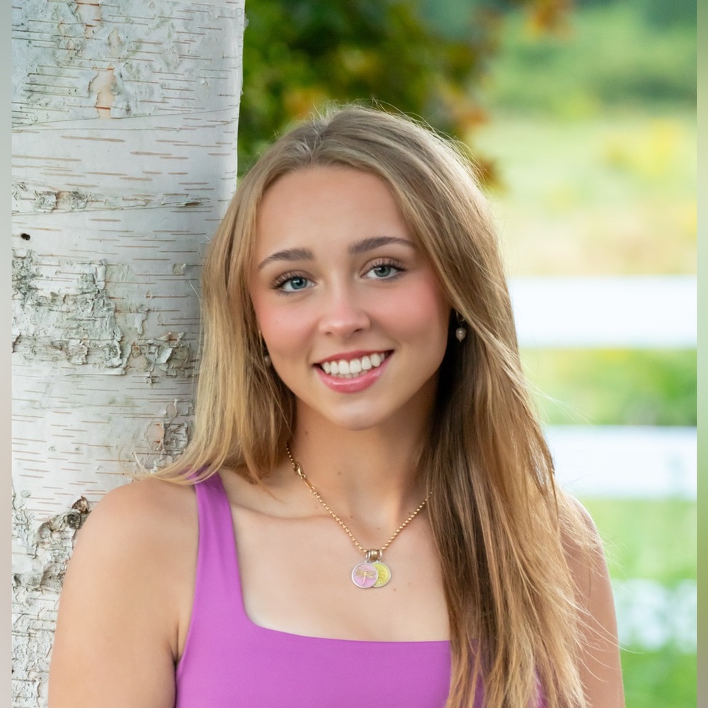 Meet your Posher, Lauren